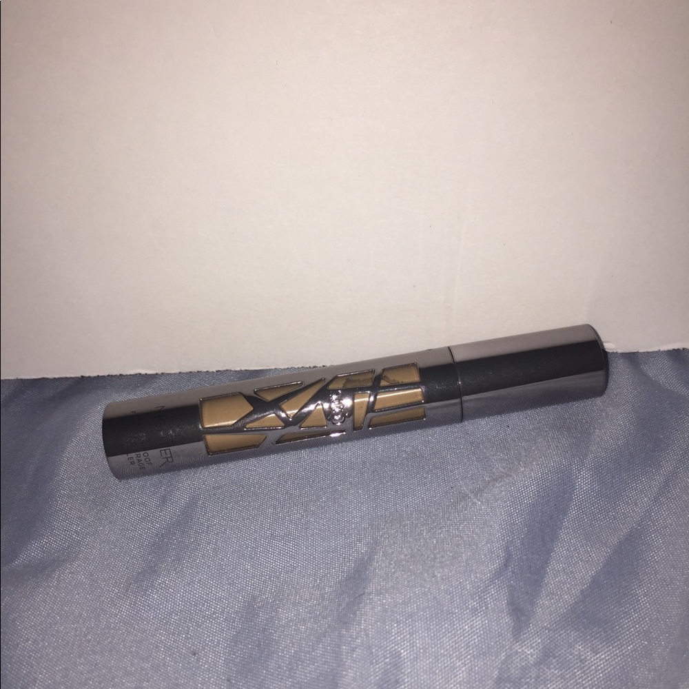 Urban Decay All-nighter Concealer